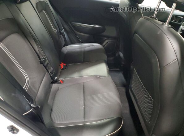 KMHRC8A31PU226035 2023 HYUNDAI VENUE White Սալոնի հետևի տեսք