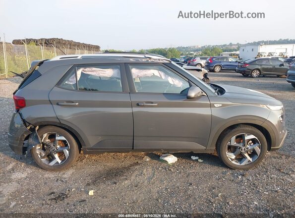 KMHRC8A31SU391740 2025 HYUNDAI VENUE Gray Вид задньої частини салону