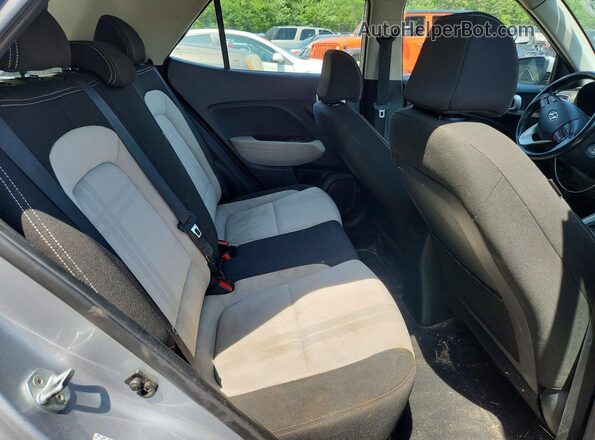 KMHRC8A32NU189381 2022 HYUNDAI VENUE Silver 