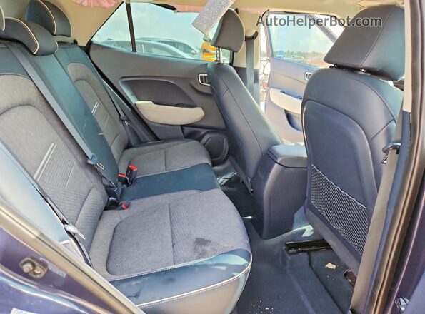 KMHRC8A32PU261554 2023 HYUNDAI VENUE Blue Vista de los asientos traseros