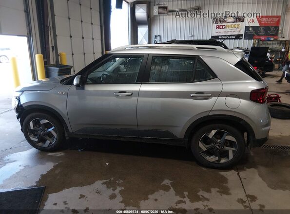 KMHRC8A32PU266849 2023 HYUNDAI VENUE Silver 
