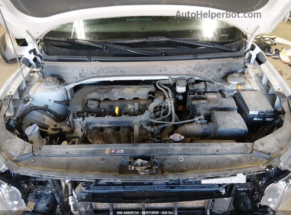 KMHRC8A32PU266849 2023 HYUNDAI VENUE Silver Հետևի տեսք