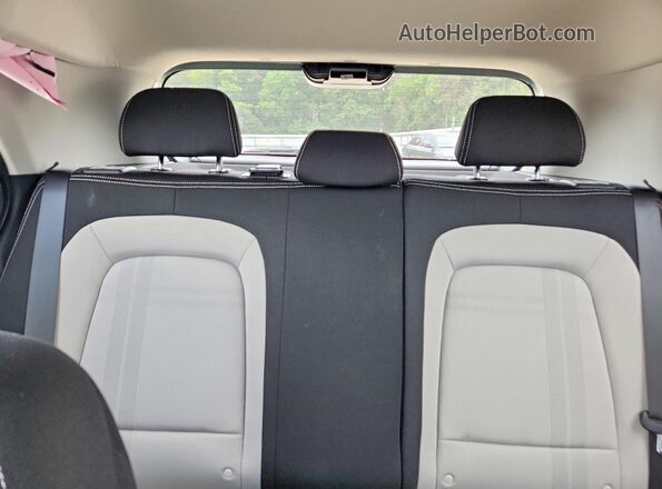 KMHRC8A32TU466043 2026 HYUNDAI VENUE Бирюзовый Вид задних сидений