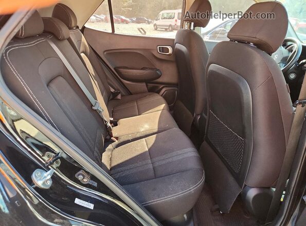KMHRC8A33LU016238 2020 HYUNDAI VENUE Черный Вид задней части салона