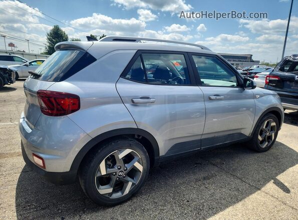 KMHRC8A33LU033279 2020 HYUNDAI VENUE Silver უკანა მარჯვენა