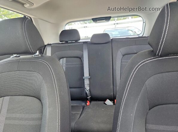 KMHRC8A33LU033279 2020 HYUNDAI VENUE Silver უკანა სავარძლების ხედი