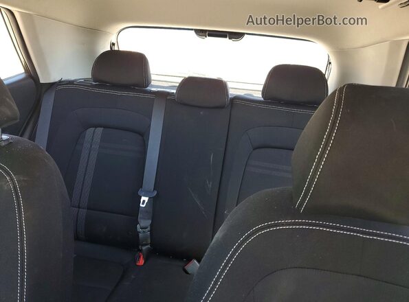 KMHRC8A33LU060837 2020 HYUNDAI VENUE Black უკანა სავარძლების ხედი
