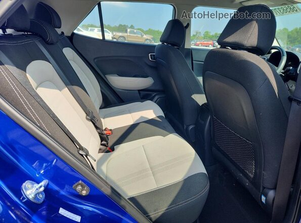 KMHRC8A33MU097811 2021 HYUNDAI VENUE Blue Vista interior trasera