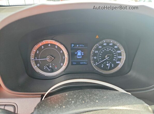 KMHRC8A33MU099896 2021 HYUNDAI VENUE Серебряный Вид щитка приборов