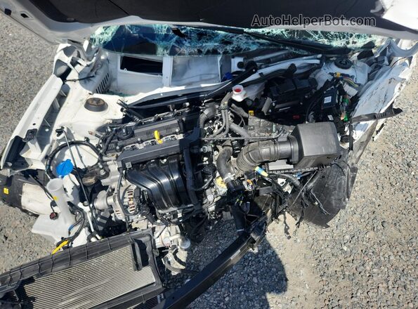 KMHRC8A33RU302096 2024 HYUNDAI VENUE White ძრავის განყოფილების ხედი