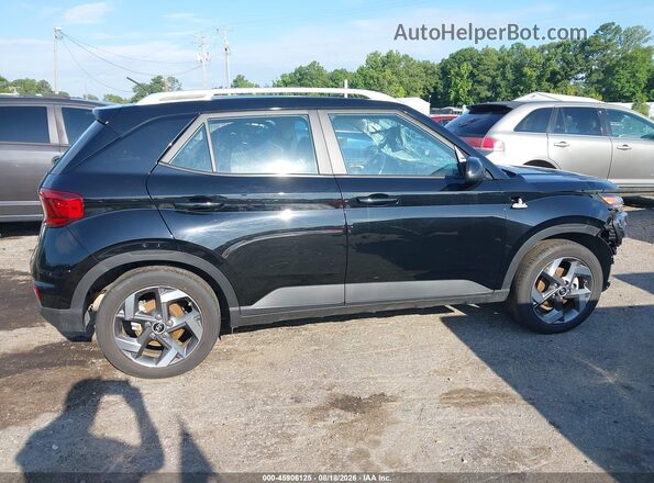 KMHRC8A33SU376933 2025 HYUNDAI VENUE Black Widok wnętrza z tyłu