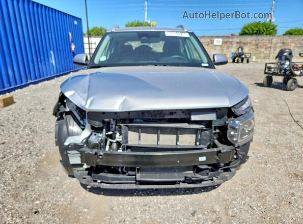 KMHRC8A33TU433391 2026 HYUNDAI VENUE Silver Widok z przodu