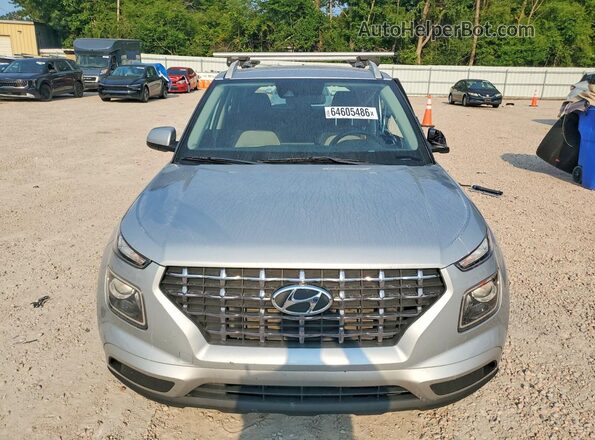 KMHRC8A34LU017575 2020 HYUNDAI VENUE Silver Vista frontal