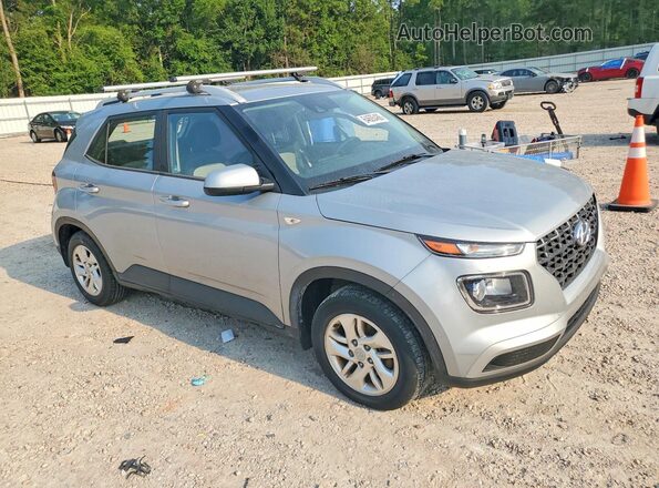 KMHRC8A34LU017575 2020 HYUNDAI VENUE Silver Delantero derecho