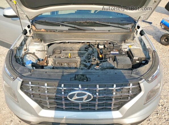 KMHRC8A34LU017575 2020 HYUNDAI VENUE Silver Vista del compartimento del motor
