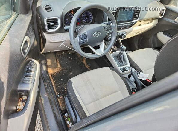 KMHRC8A34LU032237 2020 HYUNDAI VENUE Gray Vista del salpicadero