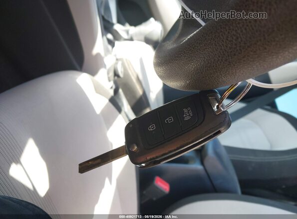 KMHRC8A34LU034845 2020 HYUNDAI VENUE White Вид панелі приладів