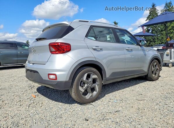 KMHRC8A34NU195053 2022 HYUNDAI VENUE Silver Задня права чверть