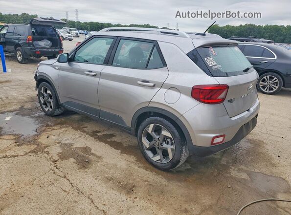 KMHRC8A34PU246456 2023 HYUNDAI VENUE Серебряный Задняя левая четверть