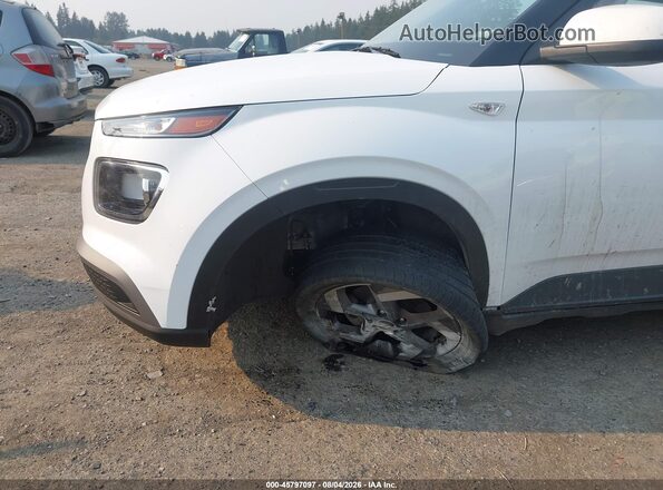 KMHRC8A34SU401404 2025 HYUNDAI VENUE Белый Вид спереди