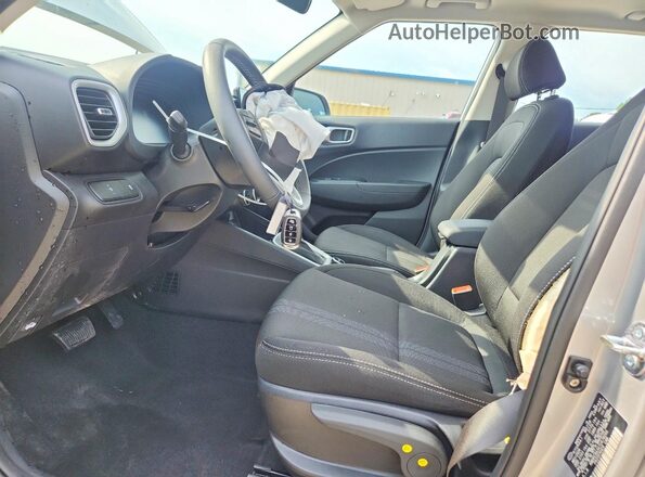 KMHRC8A34TU478095 2026 HYUNDAI VENUE Silver Vista interior delantera