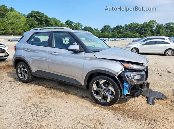 KMHRC8A34TU478095 2026 HYUNDAI VENUE Silver Delantero derecho