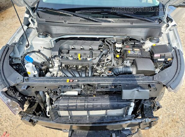 KMHRC8A34TU478095 2026 HYUNDAI VENUE Silver Vista del compartimento del motor