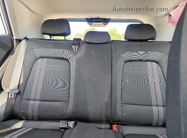KMHRC8A34TU478095 2026 HYUNDAI VENUE Silver Vista de los asientos traseros