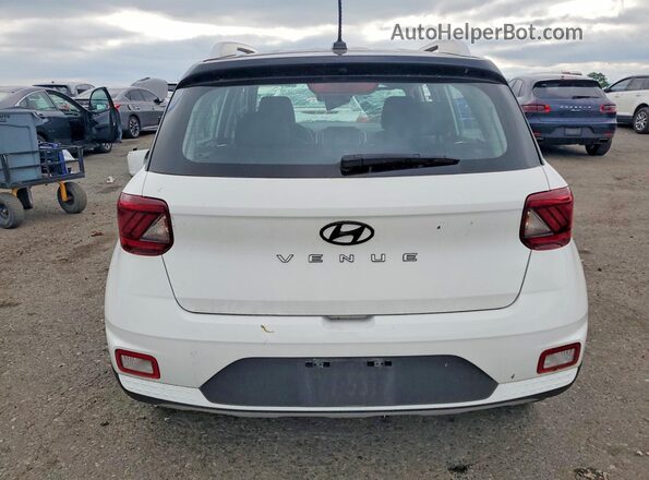 KMHRC8A35PU278199 2023 HYUNDAI VENUE White Rear view