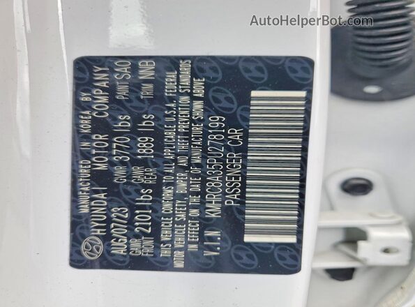 KMHRC8A35PU278199 2023 HYUNDAI VENUE White 360 interior view