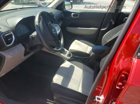 KMHRC8A35SU413481 2025 HYUNDAI VENUE Red Widok wnętrza z przodu