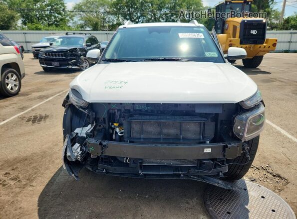 KMHRC8A35TU425860 2026 HYUNDAI VENUE White წინა ხედი