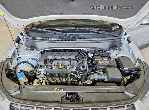 KMHRC8A35TU466005 2026 HYUNDAI VENUE Silver უკანა სალონის ხედი