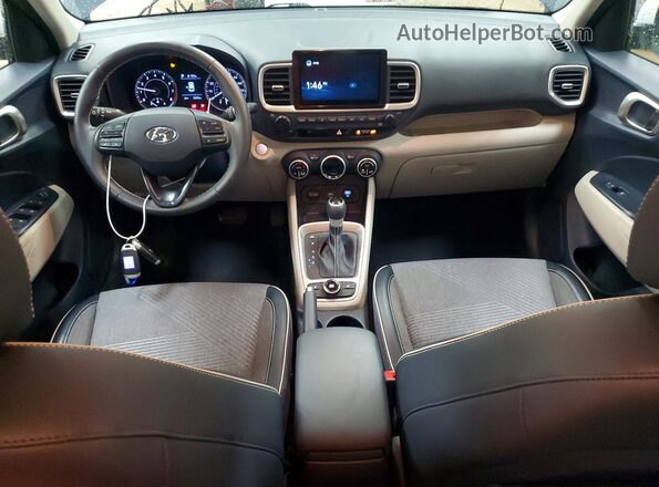 KMHRC8A36MU104704 2021 HYUNDAI VENUE Charcoal Dashboard view