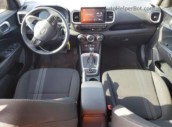 KMHRC8A36PU219517 2023 HYUNDAI VENUE Синий Вид панели приборов
