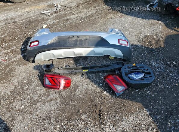KMHRC8A36RU318017 2024 HYUNDAI VENUE Silver ძრავის განყოფილების ხედი