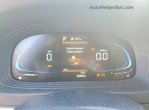 KMHRC8A36RU323881 2024 HYUNDAI VENUE Blue Instrument cluster view