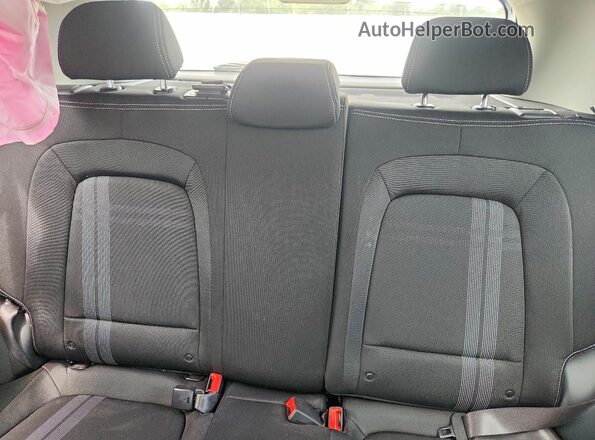 KMHRC8A36TU423664 2026 HYUNDAI VENUE Blue უკანა სავარძლების ხედი
