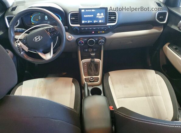 KMHRC8A37SU388843 2025 HYUNDAI VENUE White Widok deski rozdzielczej