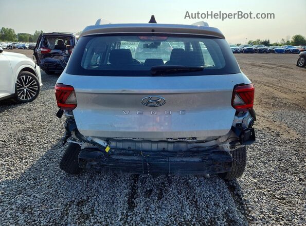KMHRC8A38NU132845 2022 HYUNDAI VENUE Silver Widok z tyłu