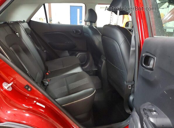 KMHRC8A39NU143871 2022 HYUNDAI VENUE Red 