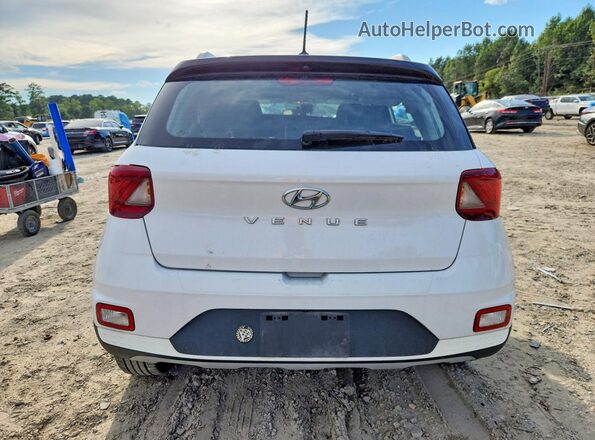 KMHRC8A39PU233945 2023 HYUNDAI VENUE White Vista trasera