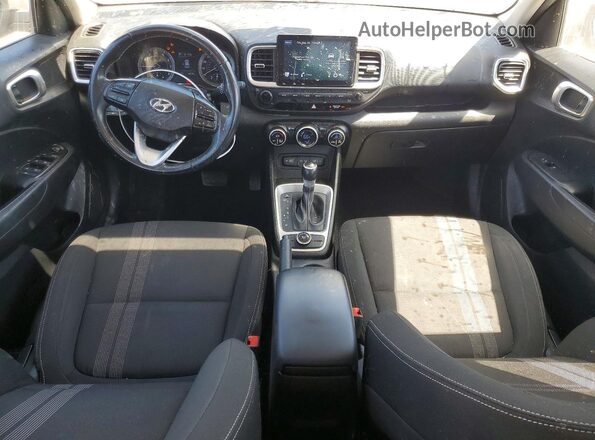 KMHRC8A3XNU150649 2022 HYUNDAI VENUE Gray წინა პანელის ხედი