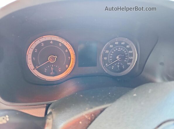 KMHRC8A3XNU203768 2022 HYUNDAI VENUE Blue ხელსაწყოთა პანელის ხედი