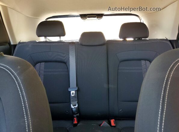 KMHRC8A3XPU224154 2023 HYUNDAI VENUE Black Vista de los asientos traseros