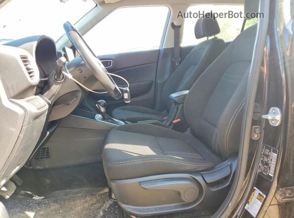KMHRC8A3XPU224154 2023 HYUNDAI VENUE Black Vista interior delantera