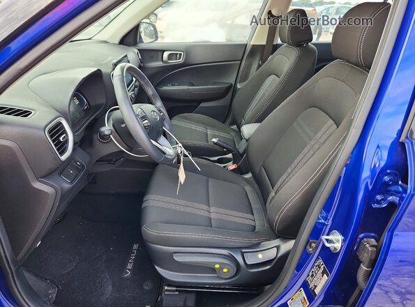 KMHRC8A3XSU372006 2025 HYUNDAI VENUE Blue წინა სალონის ხედი