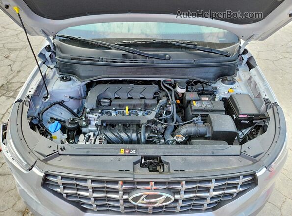 KMHRC8A3XTU456764 2026 HYUNDAI VENUE Silver Engine compartment view