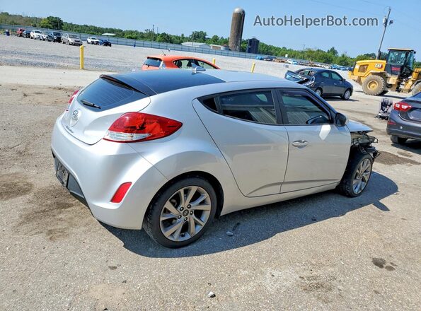 KMHTC6AD2HU315262 2017 HYUNDAI VELOSTER Серебряный Задняя правая четверть
