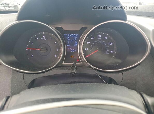 KMHTC6AD7GU275565 2016 HYUNDAI VELOSTER Silver Vista del cuadro de instrumentos